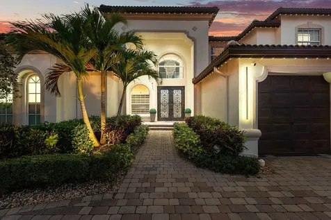 7256 Vía Abruzzi Wellington FL 33467