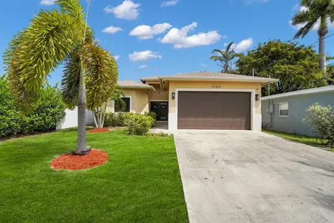 4105 SW 23rd Street West Park FL 33023