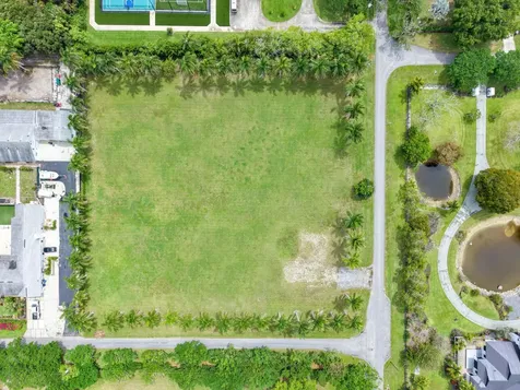8480 Stagecoach Lane Boca Raton FL 33496