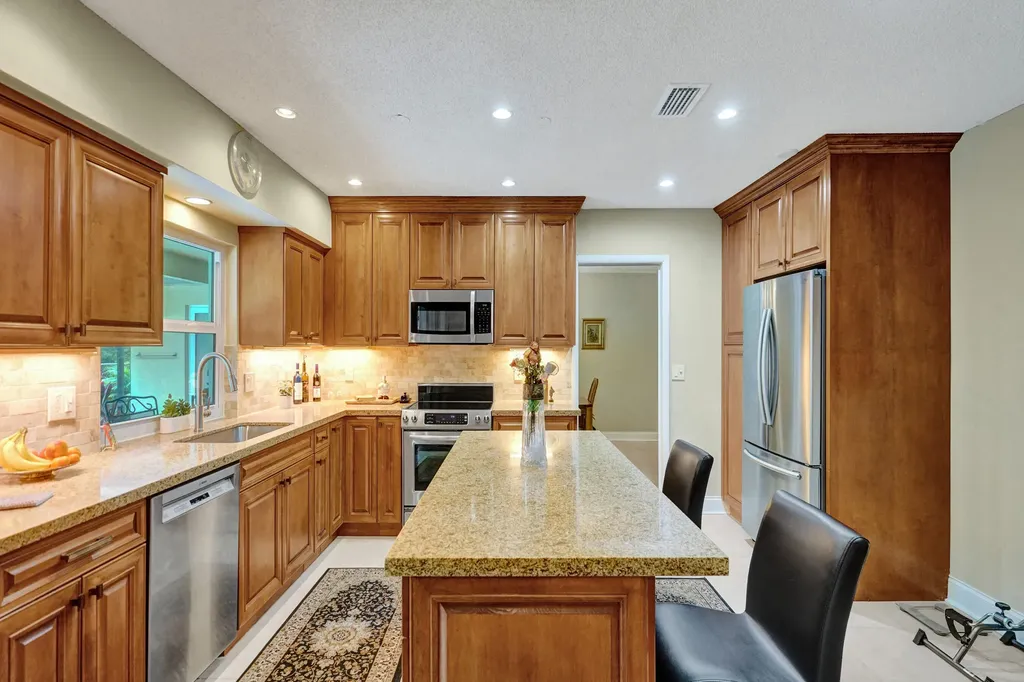 7241 NW 5th Court Plantation FL 33317