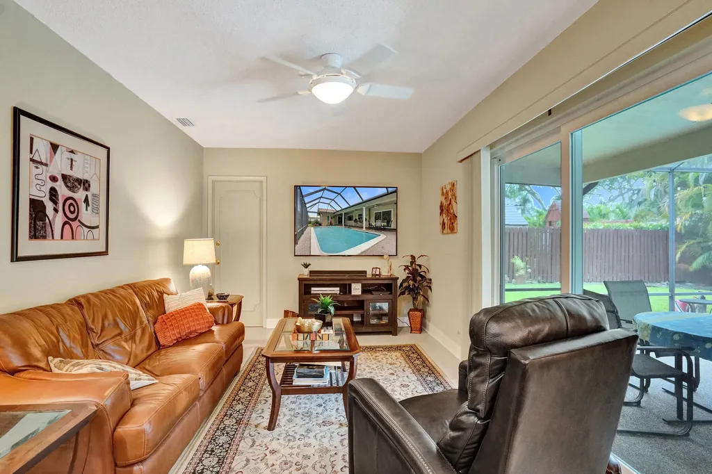 7241 NW 5th Court Plantation FL 33317