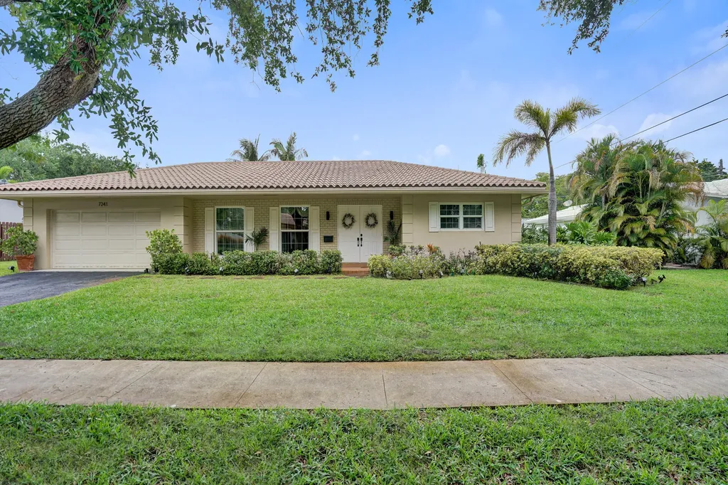 7241 NW 5th Court Plantation FL 33317