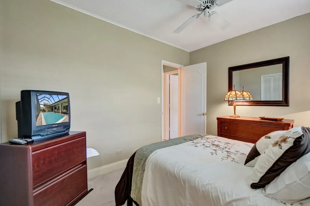 7241 NW 5th Court Plantation FL 33317