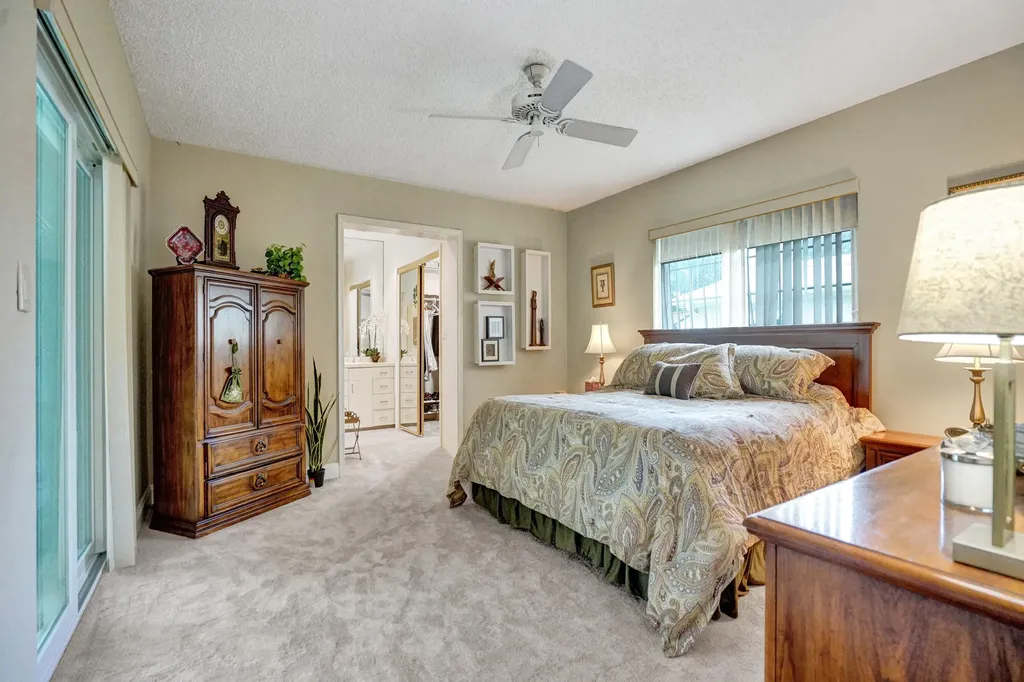 7241 NW 5th Court Plantation FL 33317