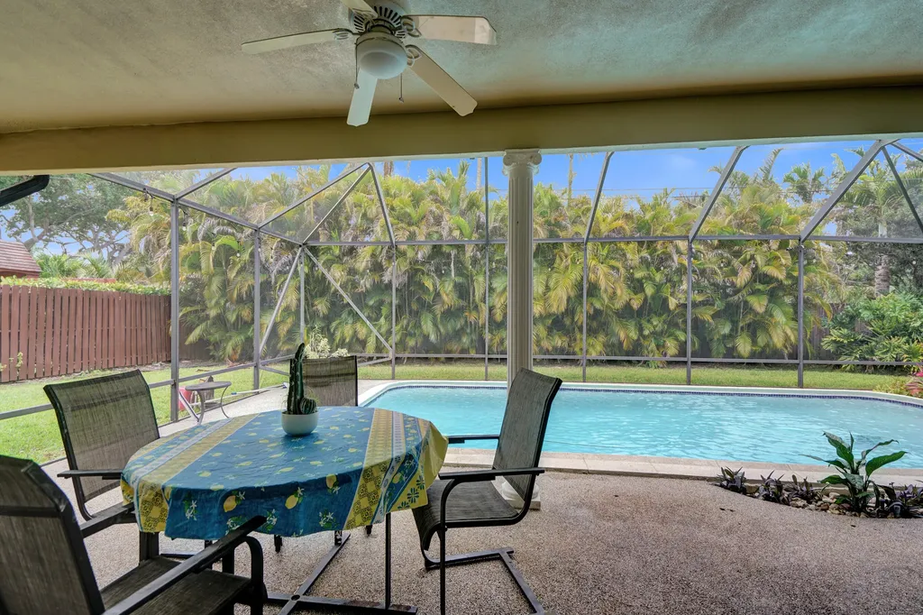 7241 NW 5th Court Plantation FL 33317