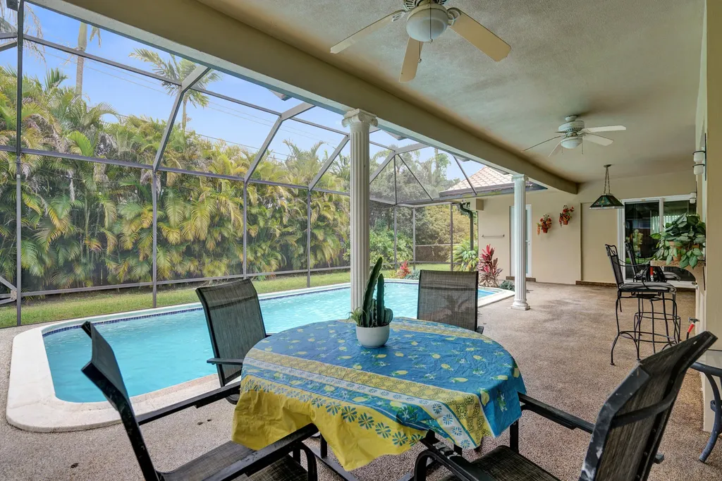 7241 NW 5th Court Plantation FL 33317