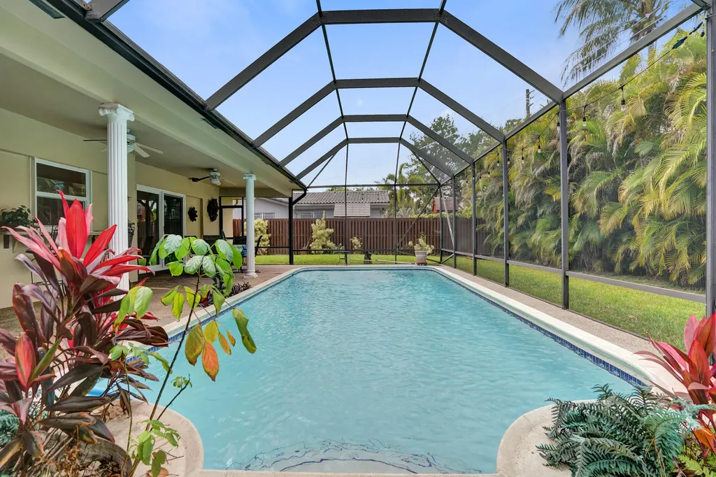 7241 NW 5th Court Plantation FL 33317