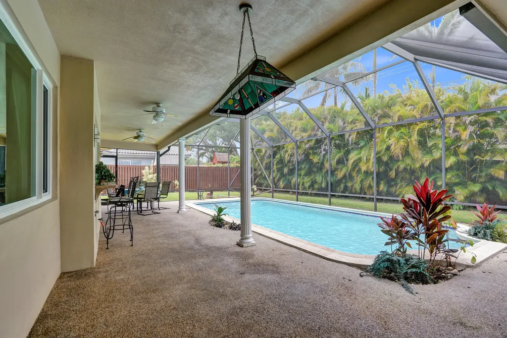 7241 NW 5th Court Plantation FL 33317