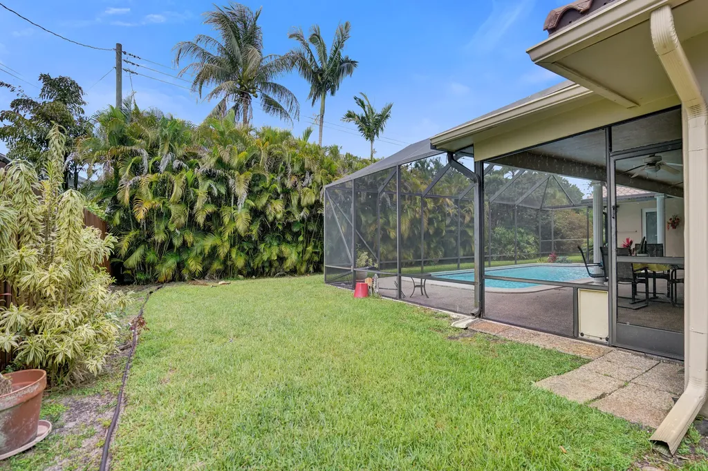7241 NW 5th Court Plantation FL 33317