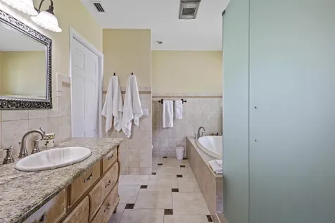 1925 Coral Gardens Drive Wilton Manors FL 33306