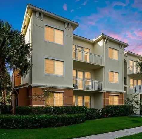 9857 Baywinds Boulevard Royal Palm Beach FL 33411