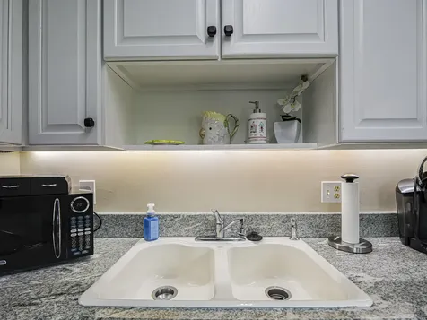 27 Pine Arbor Lane Vero Beach FL 32962