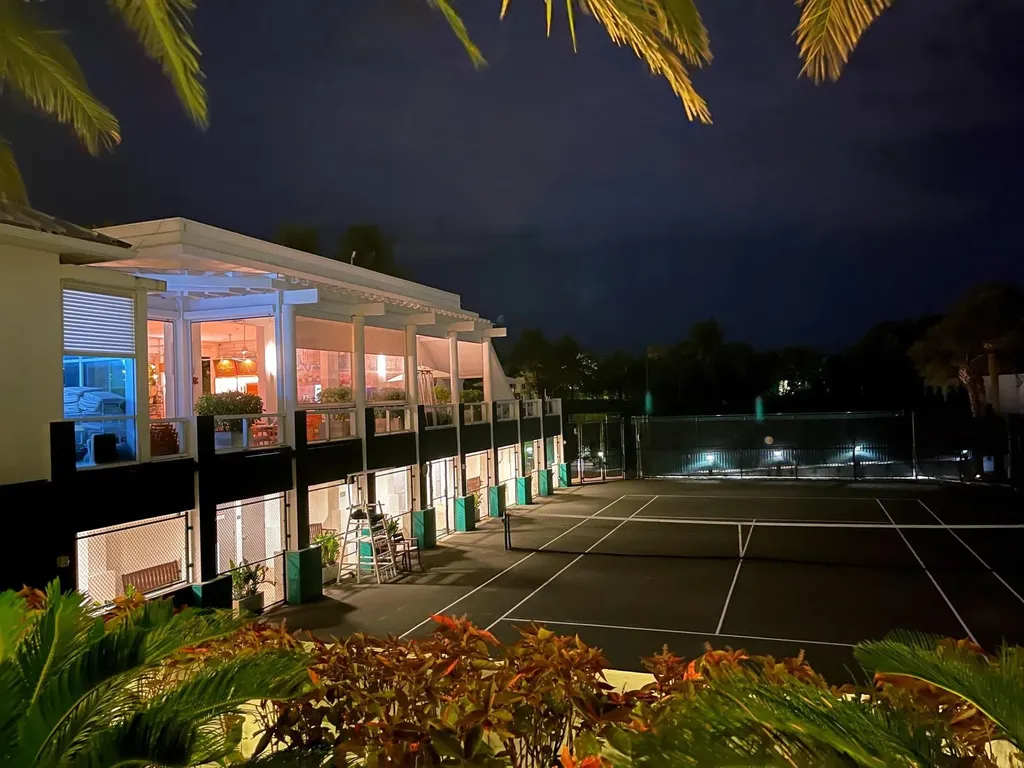 100 S Pointe Drive Miami Beach FL 33139