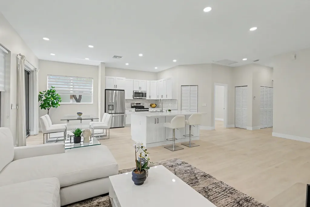 7832 Rockford Road Boynton Beach FL 33472