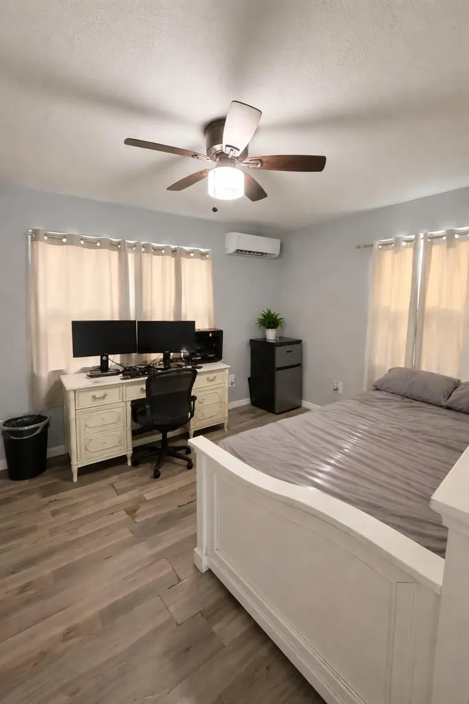2686 Summit Boulevard West Palm Beach FL 33406