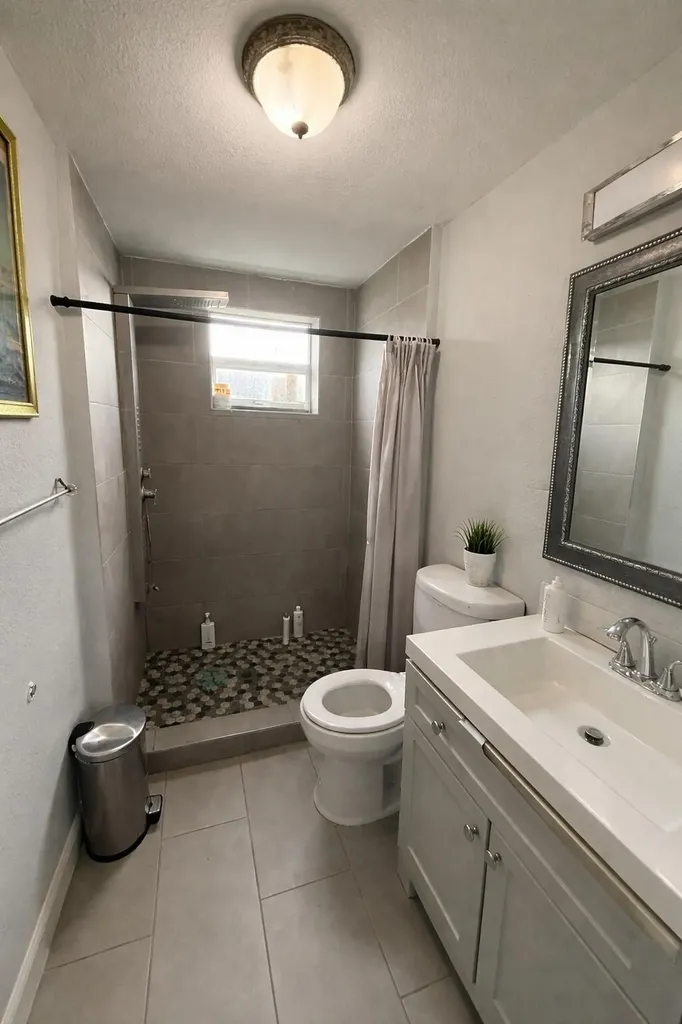 2686 Summit Boulevard West Palm Beach FL 33406