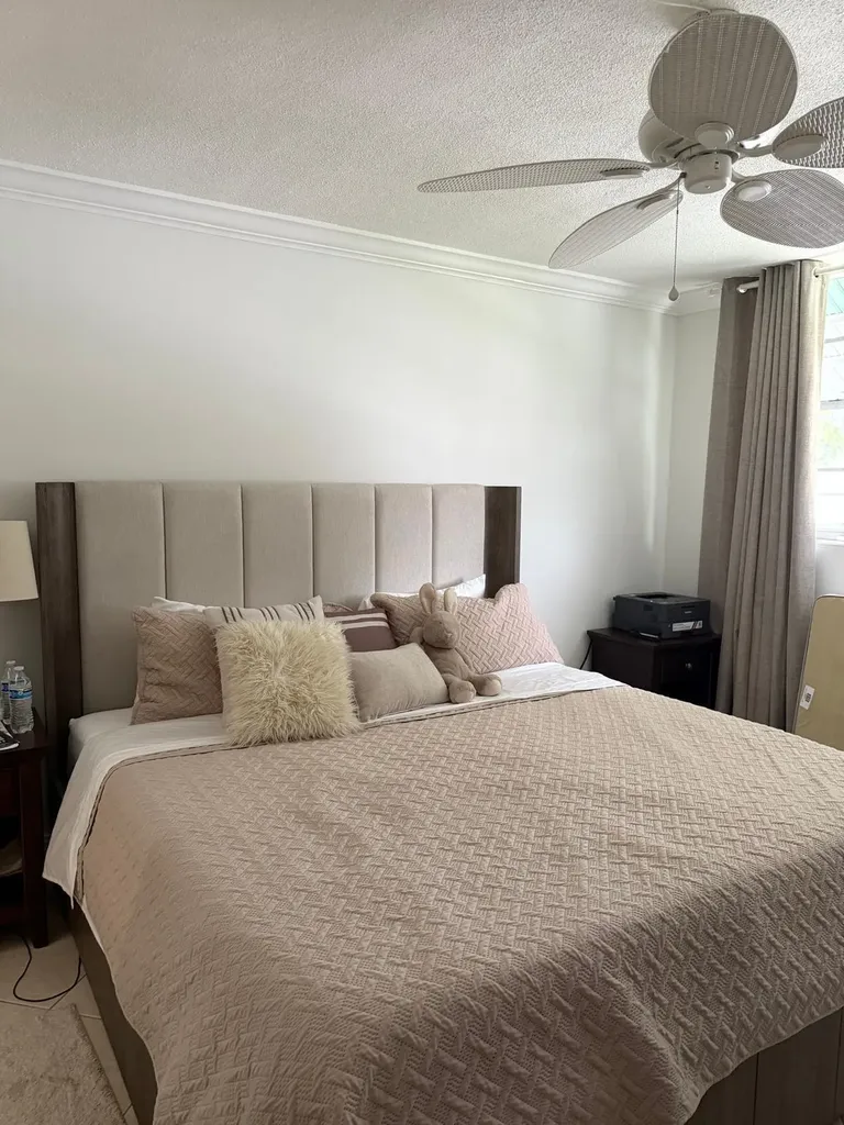 400 SE 10th Street Deerfield Beach FL 33441