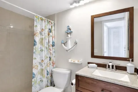400 SE 10th Street Deerfield Beach FL 33441