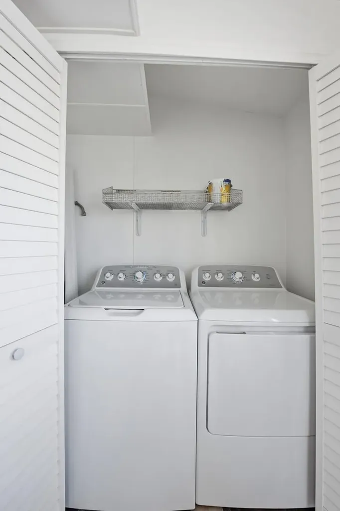 135 Waterford Way Delray Beach FL 33446