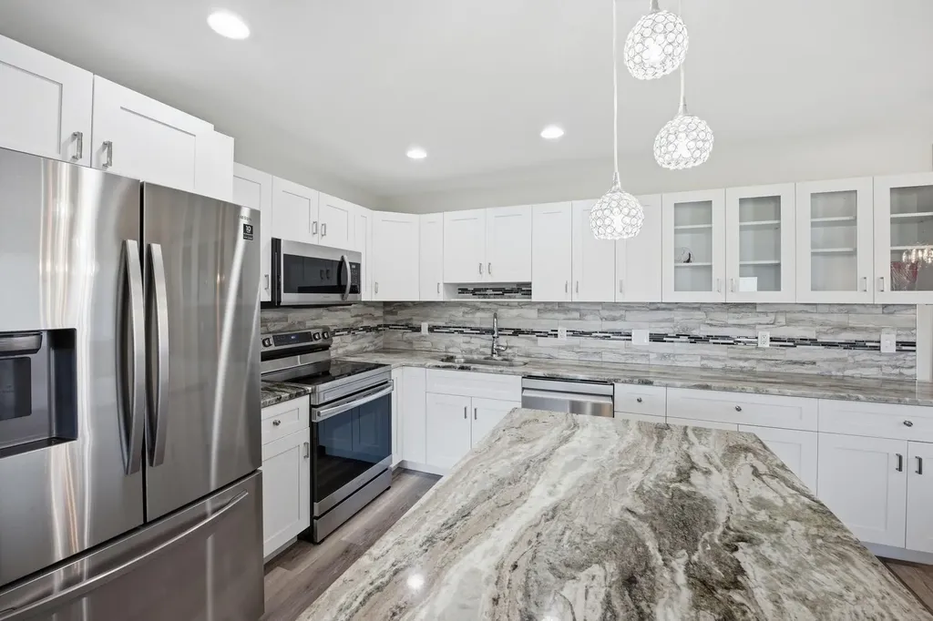 135 Waterford Way Delray Beach FL 33446