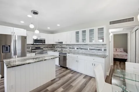 135 Waterford Way Delray Beach FL 33446