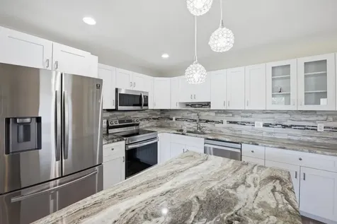 135 Waterford Way Delray Beach FL 33446