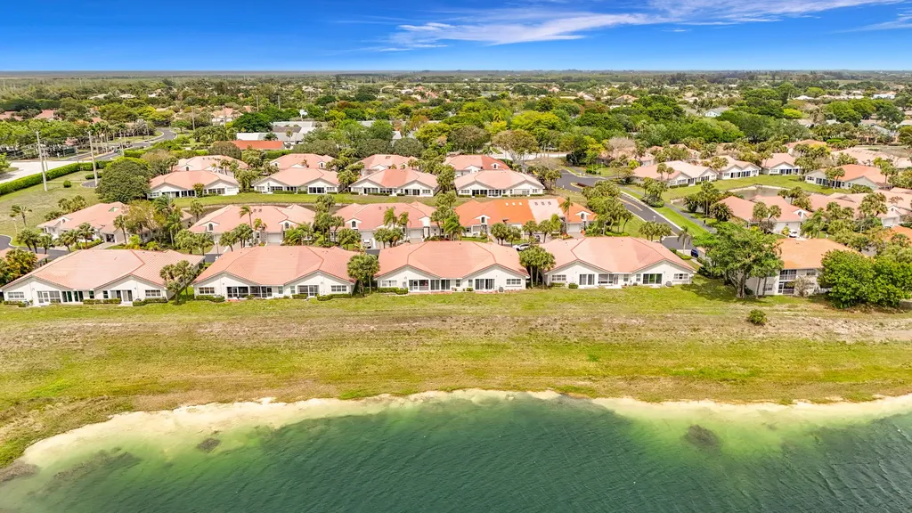10954 Lakemore Lane Boca Raton FL 33498