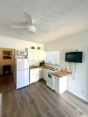 314 Desoto Street Hollywood FL 33019