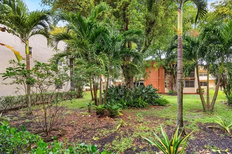 154 Piedmont D Delray Beach FL 33484