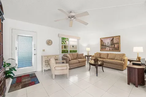 154 Piedmont D Delray Beach FL 33484
