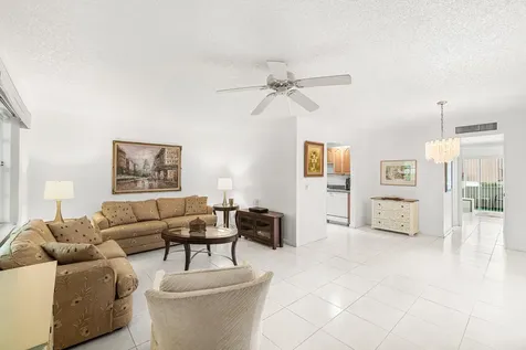 154 Piedmont D Delray Beach FL 33484