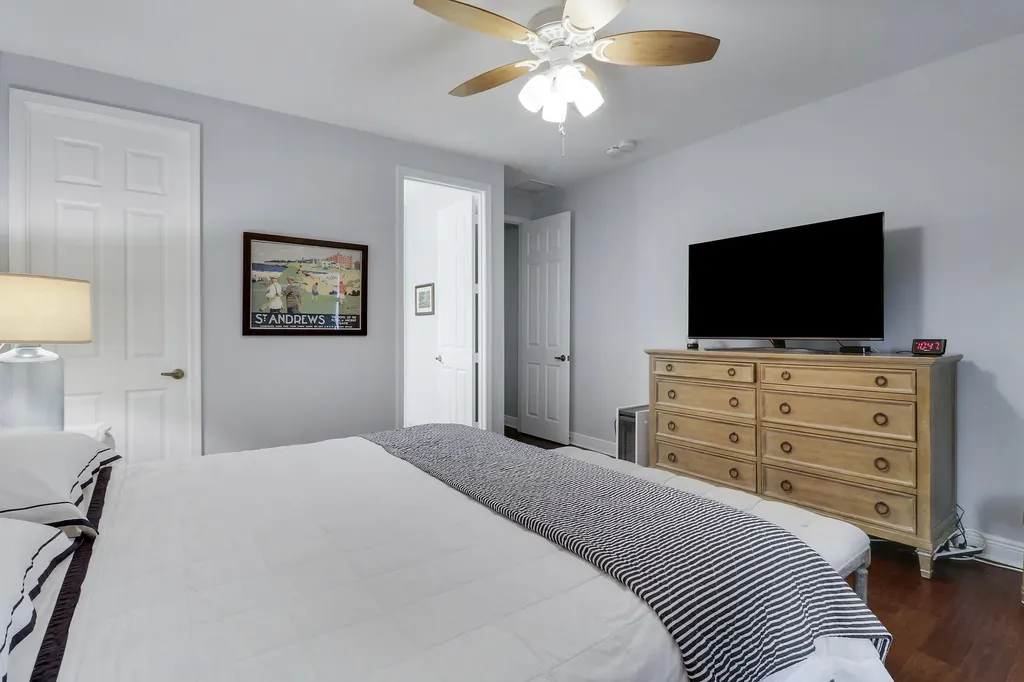 4044 Kingston Lane Palm Beach Gardens FL 33418