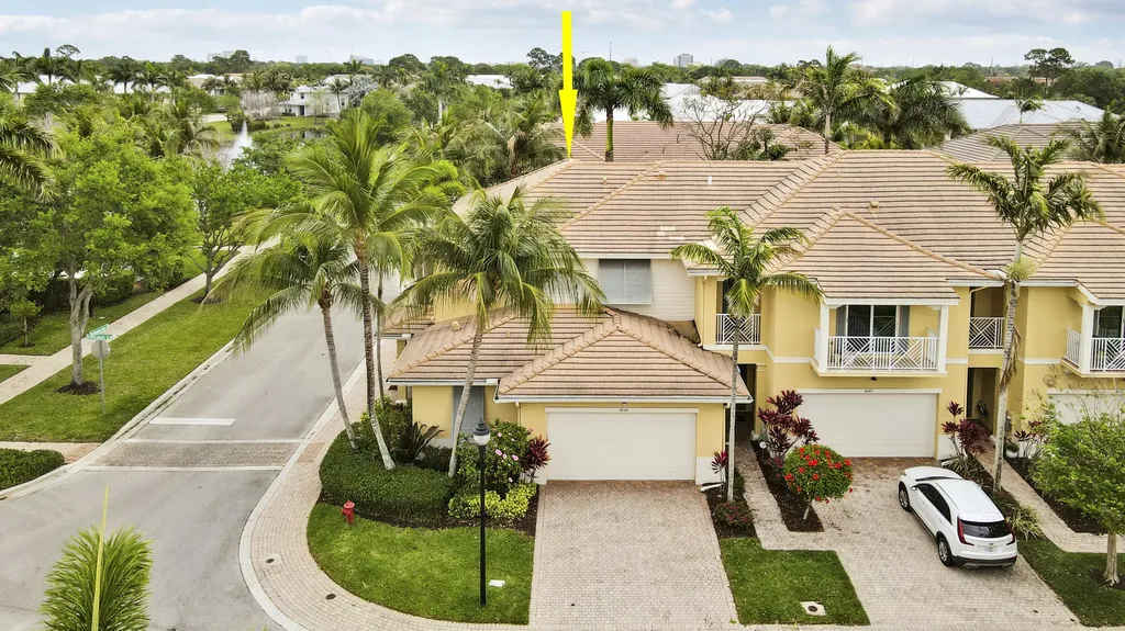 4044 Kingston Lane Palm Beach Gardens FL 33418