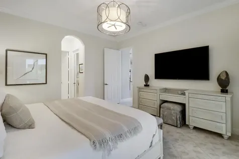 4044 Kingston Lane Palm Beach Gardens FL 33418