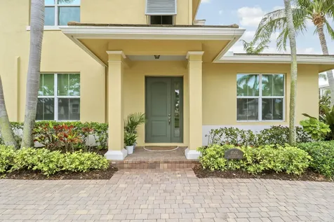 4044 Kingston Lane Palm Beach Gardens FL 33418