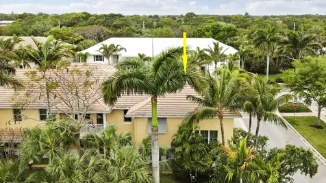 4044 Kingston Lane Palm Beach Gardens FL 33418