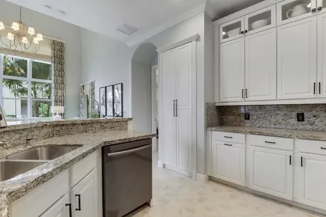 4044 Kingston Lane Palm Beach Gardens FL 33418