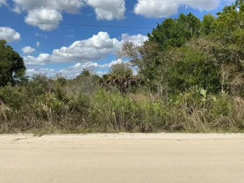 19025 NW 272nd Street Okeechobee FL 34972