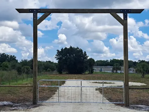 19025 NW 272nd Street Okeechobee FL 34972