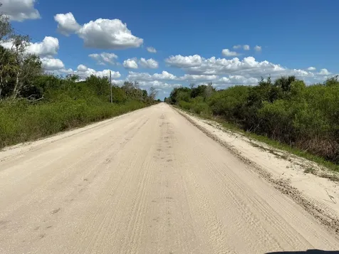 19025 NW 272nd Street Okeechobee FL 34972