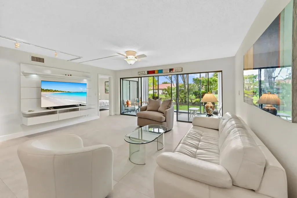 5743 Fairway Park Court Boynton Beach FL 33437