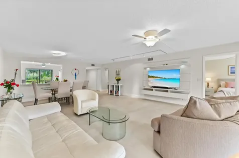 5743 Fairway Park Court Boynton Beach FL 33437