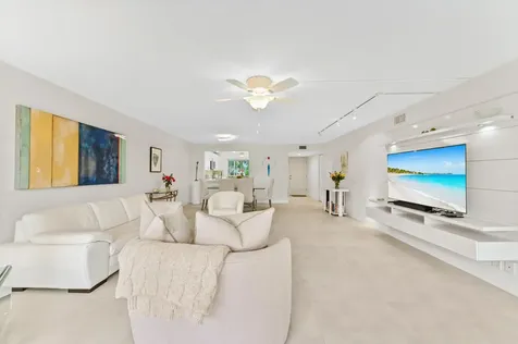 5743 Fairway Park Court Boynton Beach FL 33437