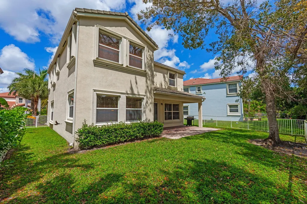 9723 Phipps Lane Wellington FL 33414