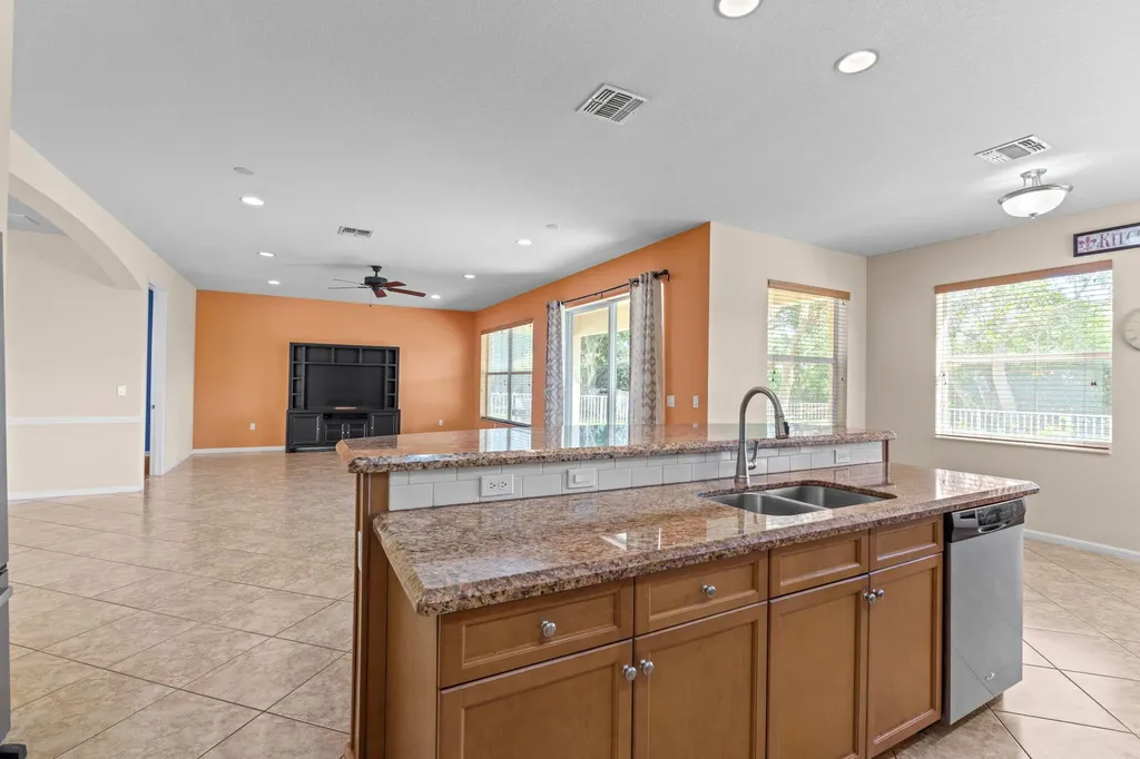 9723 Phipps Lane Wellington FL 33414