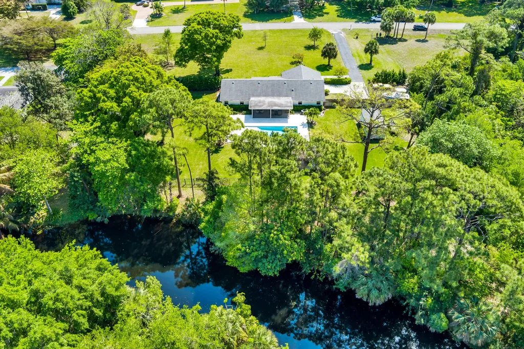 8609 Kelso Drive Palm Beach Gardens FL 33418