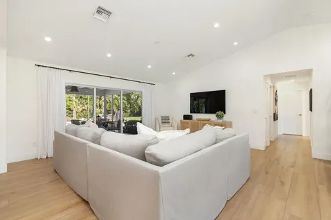 8609 Kelso Drive Palm Beach Gardens FL 33418