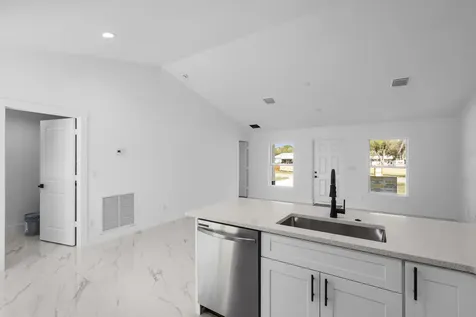 17932 NW 288th Street Okeechobee FL 34972
