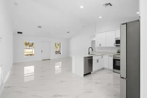 17932 NW 288th Street Okeechobee FL 34972