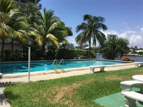2001 S Ocean Drive Hallandale Beach FL 33009